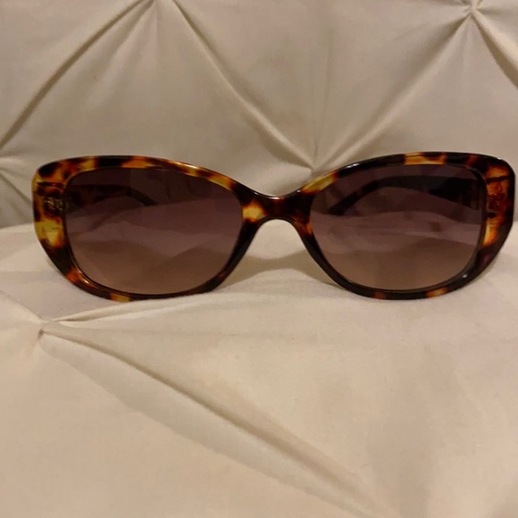 Accessories - TORTOISE SHELL SUNGLASSES